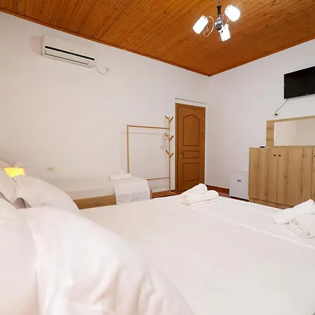 Guest house Spahiu