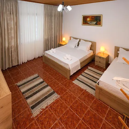 Spahiu Guest house 3*
