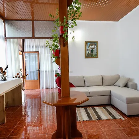 Guest house Spahiu
