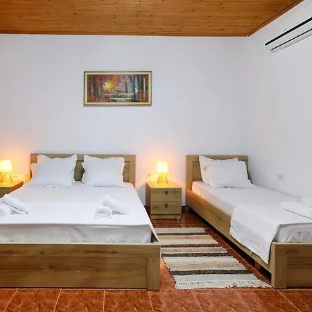 Spahiu Guest house Berat